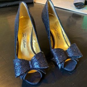 TED BAKER LONDON BLACK GLITTER BOW PUMPS SZ 7